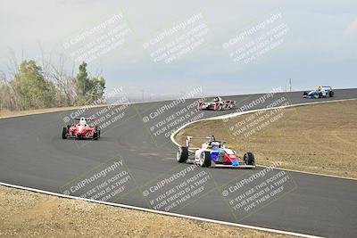 media/Jan-26-2025-CalClub SCCA (Sun) [[cfcea7df88]]/Group 2/Race/